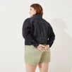 jaqueta-cropped-feminina-izzat-jeans-0076298-posterior
