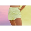 shorts-fit-color-amarelo-com-chaveiro-feminino-izzat-jeans-2