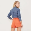 shorts-cintura-alta-color-com-chaveiro-26113D-posterior